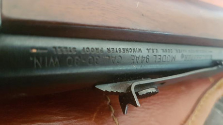 hola, busco alza completa para un winchester 94 AE cal
30 30.  gracias. paso. foto del. estado actual. 00