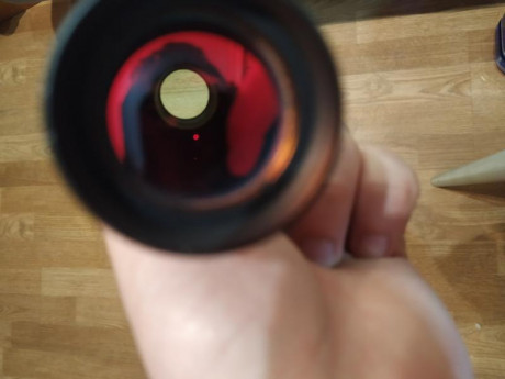 Buenas!! vendo aimpoint 7000l de 4 moas, tengo un 2000 y un 9000  y a este no le doy uso ninguno.
Tiene 00