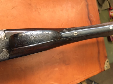 Vendo magnifica yuxtapuesta en estado impecable grabados Purdey Scroll, cañones de 66 con banda Churchill 20