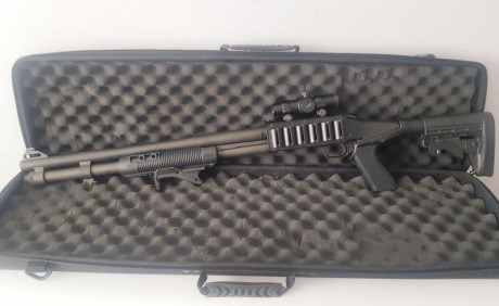  -Marca: Mossberg.
-Modelo (DESCATALOGADO): 590A1 BLACKWATER Mil-Spec-3443E/G (especificaciones militares).
-Estado: 01