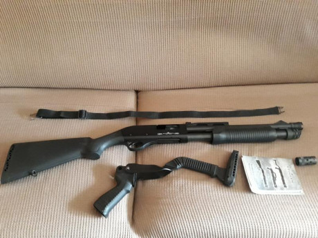 Escopeta sin uso stinger calibre 12 con dos bocachas y dos culatas correa y manual 320 euros se encuentra 00