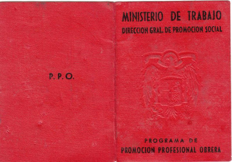  EN RECUERDO Y HOMENAJE A LOS QUE YA NO ESTÁN. 

Si pones en  GOOGLE   PASAPORTES EN LA MEMORIA  da igual 130