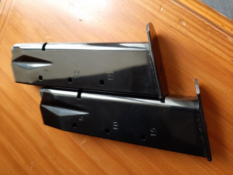 Saludos al foro,vendo dos cargadores para SIG SAUER P226 de 15 cartuchos,marca MEC GAR en perfectas condiciones.

precio 01