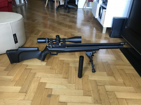 Hola , por falta de uso vendo fx typhoon 4.5 muy precisa.Se la compré a un compañero del foro hace unos 01