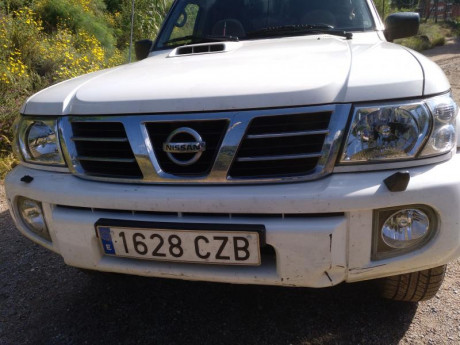 Buenas tardes, muy  a mi pesar vendo este 4x4 Nissan Gr 3.0 modelo Luxury diesel de 157 caballos con 160.000 32