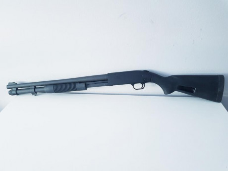  -Marca: Mossberg.
-Modelo: 590 Tactical Mil-Spec-3443E (especificaciones militares).
-Estado: nueva, 01