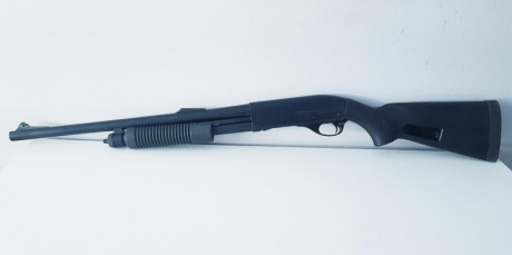  -Marca: Remington
-Modelo: 870 Wingmaster, versión Riot/Police.
-Estado: muy bueno. 9/10
-Calibre: 12.
-Modo 02