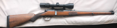 Rifle clásico Mannlicher, calibre original 6,5 X54 (predecesor del tan de moda Creedmor). Stutzen (madera 01