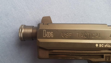 VENDIDA, SE PUEDE CERRAR 

Vendo mi pieza de colección,  una Heckler and Koch USP Standard Tactical del 01