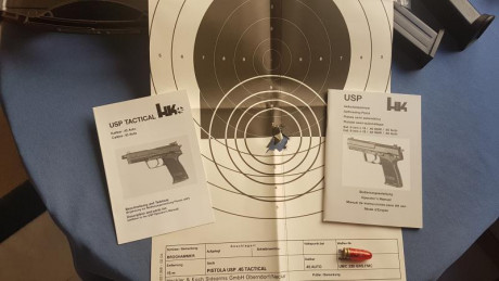 VENDIDA, SE PUEDE CERRAR 

Vendo mi pieza de colección,  una Heckler and Koch USP Standard Tactical del 20