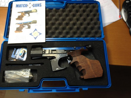 VENDO MATCH GUNS MG2E CAL 22 EN PERFECTO FUNCIONAMIENTO,CON SUS ACCESORIOS DE ORIGEN.
VENDO POR DEJAR 01