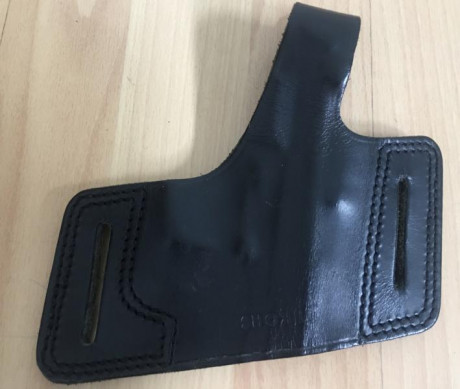 Pongo a la venta estas fundas dado que ya no las uso, Funda para pistola Glock 17 o similar de Cuero, 31