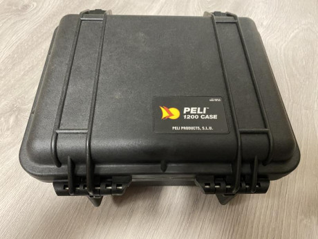 Vendo Maleta peli 1200 negra, nueva sin estrenar con la espuma original.
80€ envio incluido a peninsula 01