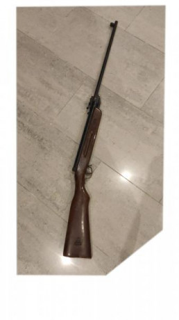 hola chavales, tengo un amigo que ha encontrado una vieja carabina que compro su padre hace 1000 años, 12