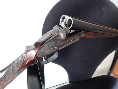 Un compañero y por motivos personales, pone a la venta todo su arsenal de rifles y escopetas. Ni que decir 51