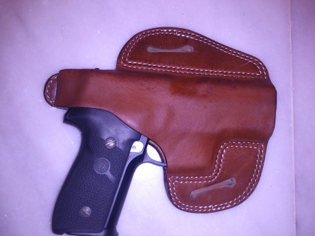Buenas, despues de haberla tenido a la venta y retirada de la misma, vuelvo a poner mi pistola Sig Sauer 20