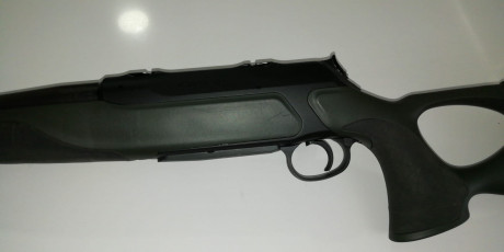 Se vende Sauer 404 prácticamente nuevo en calibre 338 con culata sintetica thumbole, el precio del rifle 21