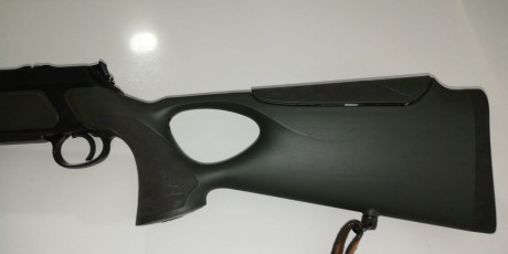 Se vende Sauer 404 prácticamente nuevo en calibre 338 con culata sintetica thumbole, el precio del rifle 20