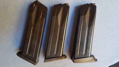 Vendidos a Herni,  se puede cerrar

Hola .
Vendo tres cargadores nuevos sin usar para la HK USP STANDARD 90