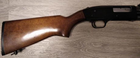 Buenas.
Vendo MOSSBERG 500 A madera en calibre 12 
. Modelo clásico de corredera de madera. Buen estado 20