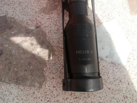 Se vende visor Khales Helia5 de 1-5X24. Visor de batida. Retícula iluminada en segundo plano, regulable 00