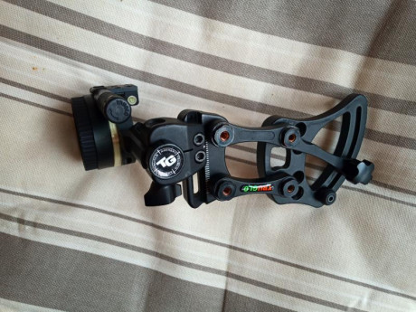 Vendo arco bear arena 34 totalmente regulable en apertura y potencia (hasta 60 libras).
Se vende listo 12