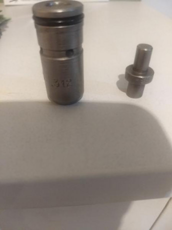 Hola después de haber vendido la recalibradora engrasadora Lube a matic 2 de RCBS, se vende recalibrador 00