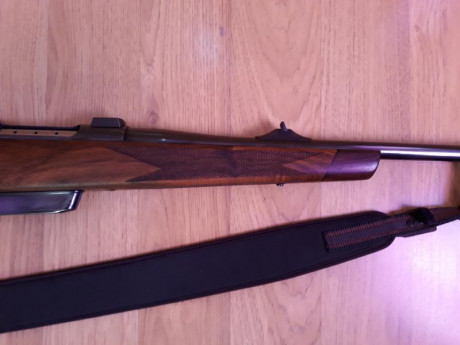 hola un amigo vende un sauer 90 calibre 7mm rem mag lleva monturas apel  y visor swarovski habicht  1,5-6x42 21