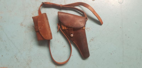 vendo funda suiza revolver M1882 completa buen estado vendida

Vendo funda revolver de bolsillo tipo velldog 02
