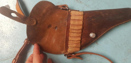vendo funda suiza revolver M1882 completa buen estado vendida

Vendo funda revolver de bolsillo tipo velldog 12