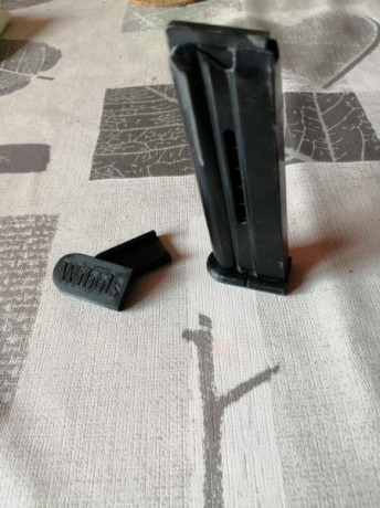 Bases de cargador para reparar y recuperar aquellos cargadores que se les ha roto la base, normalmente 01