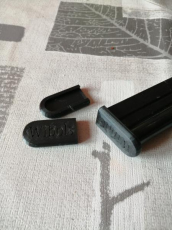 Bases de cargador para reparar y recuperar aquellos cargadores que se les ha roto la base, normalmente 00