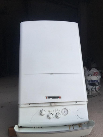 Buenos días,  por si a alguien le interesa , e puesto a la venta todo un equipo de gas propano o cambiarlo 81