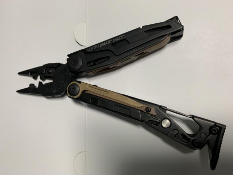 Se vende,nueva sin uso,Leatherman MUT EOD , con caja y papeles. Precio 140€ , precio nueva en armeria 00