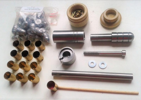  VENDIDO 
Vendo kit para recarga de cartuchos de espiga tipo Lefaucheux calibre 11-12mm pinfire, fabricado 00