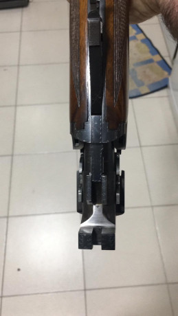 hola se vende rifle express browning FN ccs25 calibre 9,3x74r expulsor ,cañones de 65cms de largo tiene 02