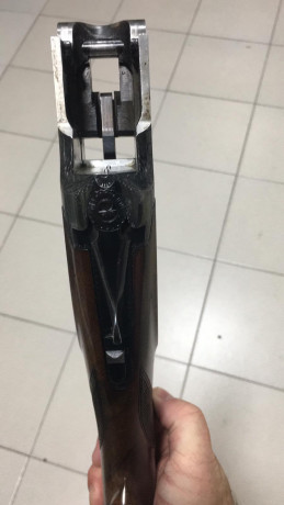 hola se vende rifle express browning FN ccs25 calibre 9,3x74r expulsor ,cañones de 65cms de largo tiene 00