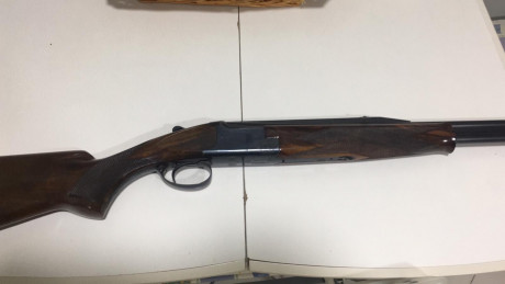 hola se vende rifle express browning FN ccs25 calibre 9,3x74r expulsor ,cañones de 65cms de largo tiene 10