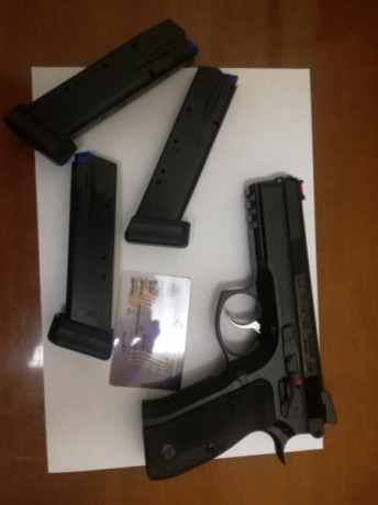 hola vendo pistola cz shadow sp01 usada una vez en precisión para probarla.
la pistola la compre para 02