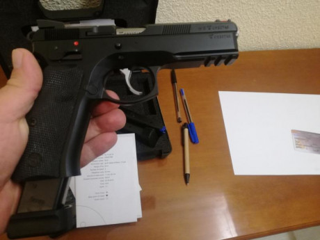 hola vendo pistola cz shadow sp01 usada una vez en precisión para probarla.
la pistola la compre para 00