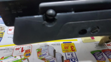 Hola . Así queda la hw98 ....con culato hw97  ... un poco de limar un poco taladrar y vaya diferencia 00