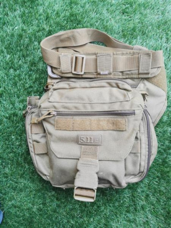Bolsa tactica 5.11 original en perfecto estado. Multitud de compartimentos. Usada para transportar cámara 02