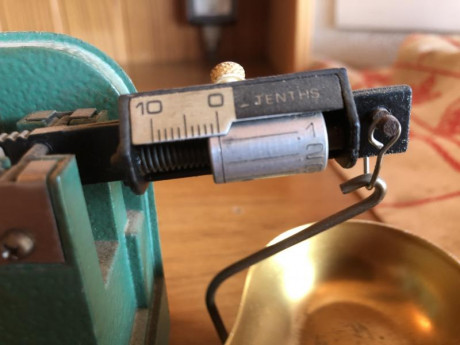 Usada pero en perfecto orden de funcionamiento

Vendo por 145€, portes a la peninsula incluidos.



Está 02