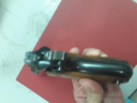 Este en muy bien estado, todo original
para guiar en la F  precio 600
contacto por privado 00