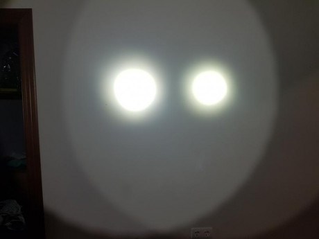 Hola a todos.
Quería ayuda para elegir una de estas dos linternas, la olight javelot digamos vieja y la 82