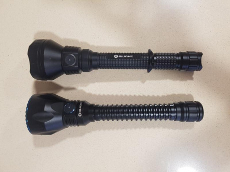 Hola a todos.
Quería ayuda para elegir una de estas dos linternas, la olight javelot digamos vieja y la 81