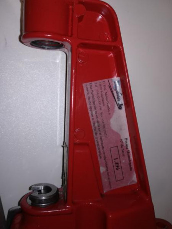 Se vende:

Prensa LEE mono-estacion.

Dies 32 S&W marca LEE. 

Bascula para recarga COMPETITIVE EDGE 11