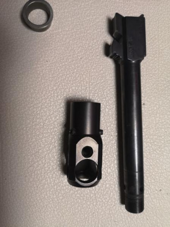 Pongo a la venta este arma de 2 Generación con su caja y tres cargadores. Esta preparada para open e incluye 30