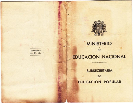  EN RECUERDO Y HOMENAJE A LOS QUE YA NO ESTÁN. 

Si pones en  GOOGLE   PASAPORTES EN LA MEMORIA  da igual 122