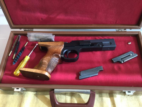 Vendo FAS DOMINO SP602, está prácticamente nueva con maletín, la vendo por Jubilación, (400 euros) 02